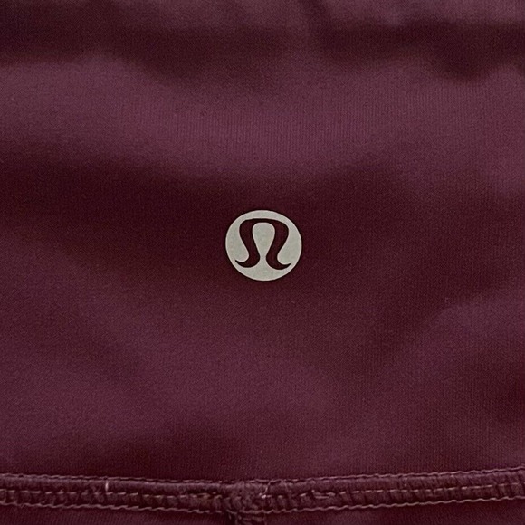 Lululemon Maroon Burgundy Wunder Under Low Rise 11" Compression Spandex Short 4 - Picture 5 of 6